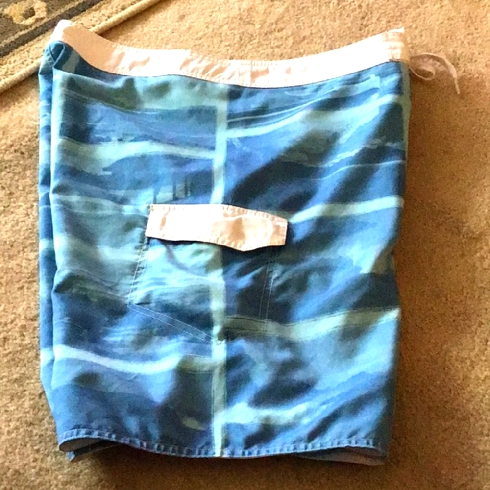 Yolo board shorts blue size 36” waist strap pocket pockets key chain con…